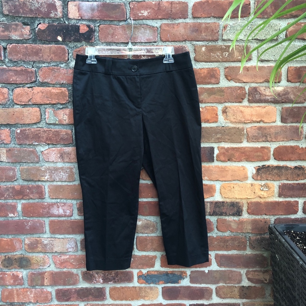Loft Classic Black Capris